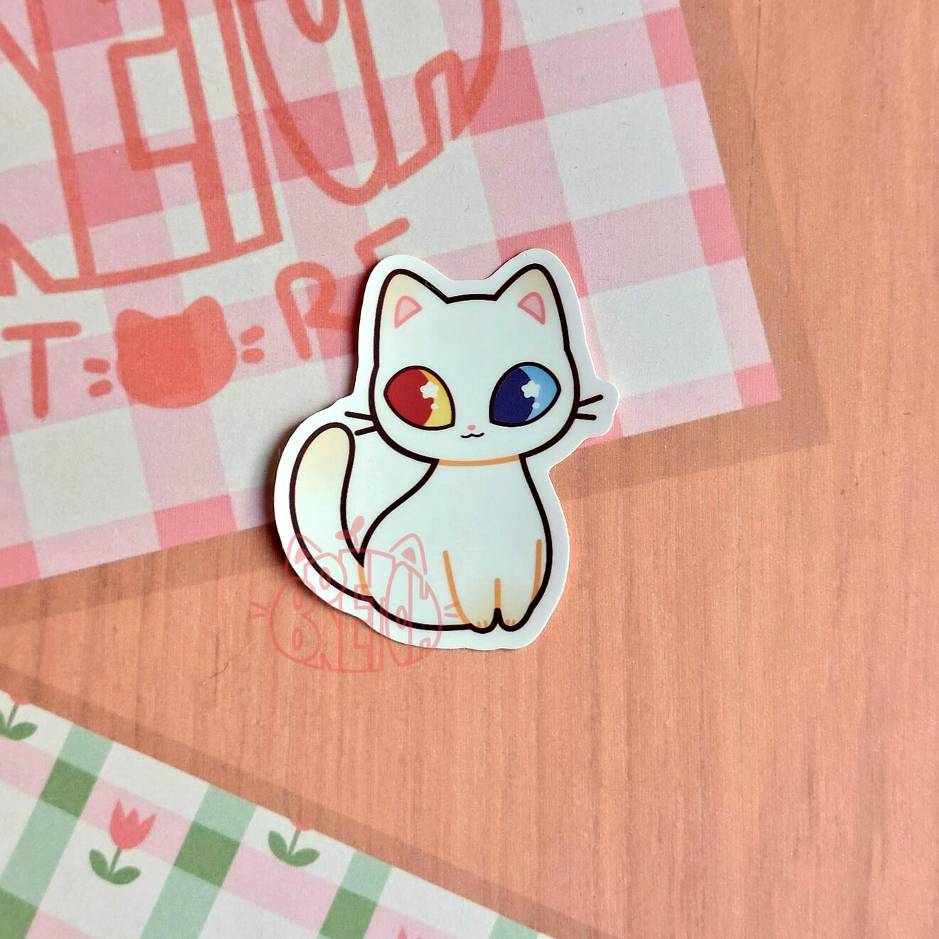 Gatito Heterocromía Blanco - Pegatina 5cm - 1€
